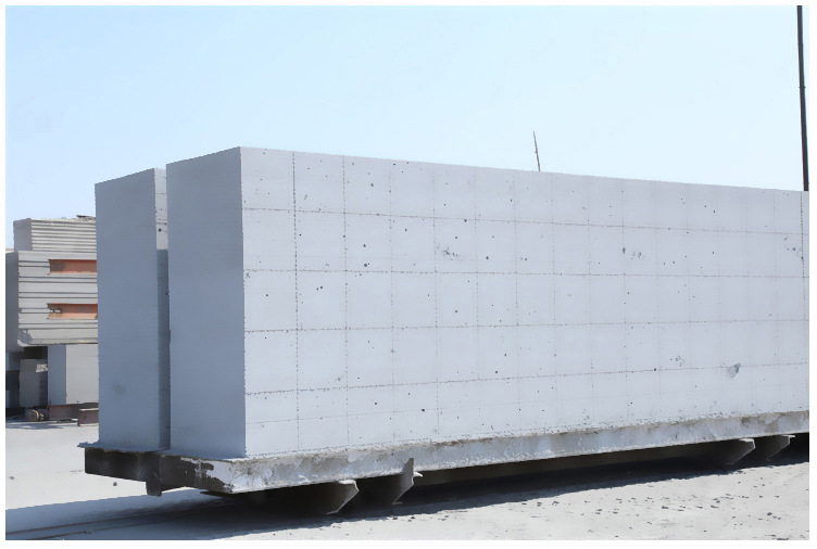 京山加气块 加气砌块 轻质砖气孔结构及其影响因素